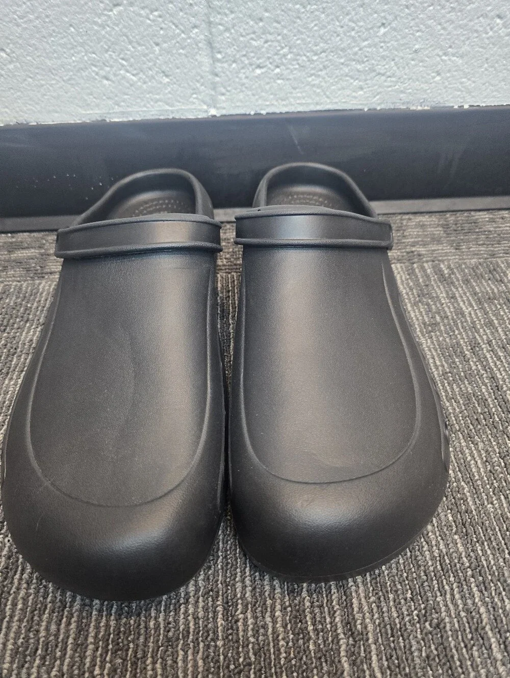 Men’s Slip Resistant Work Clogs, Waterproof Oil-Proof EVA Chef Shoes, Closed Toe